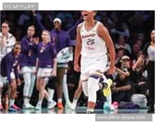 艾莉莎托马斯季后赛助攻数突破391次成为WNBA历史助攻王 艾莉莎托马斯季后赛助攻数突破391次成为WNBA历史助攻王