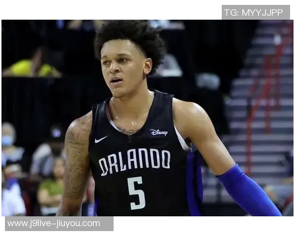 斯波赞小米切尔防守表现强烈侵略性契合球队战术需求 斯波赞小米切尔防守表现强烈侵略性契合球队战术需求