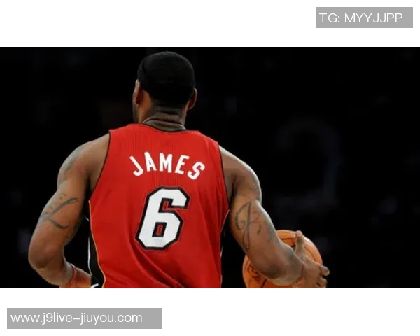 詹姆斯以坚定语气推广新产品展现成熟与过去决策的和解之路 詹姆斯以坚定语气推广新产品展现成熟与过去决策的和解之路