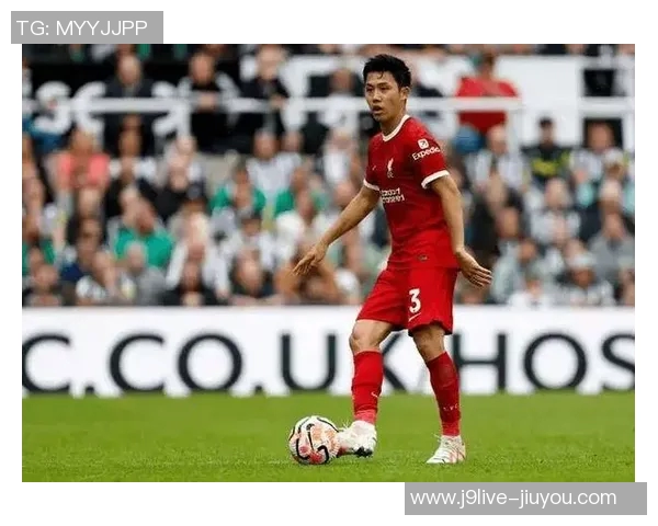 拉拉维亚谈夏季防守训练称自己是一名出色的防守者 拉拉维亚谈夏季防守训练称自己是一名出色的防守者