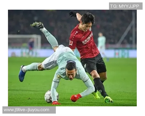 比朔夫称基米希为导师之一愿意接受不同位置挑战展现多面才华 比朔夫称基米希为导师之一愿意接受不同位置挑战展现多面才华