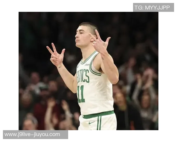 普理查德表现稳定17投7中三分8投3中贡献19分外加4篮板3助攻1抢断