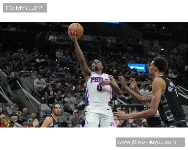 谁能想到NBA赛季初未尝败绩球队竟有雷霆马刺公牛和76人四强争锋