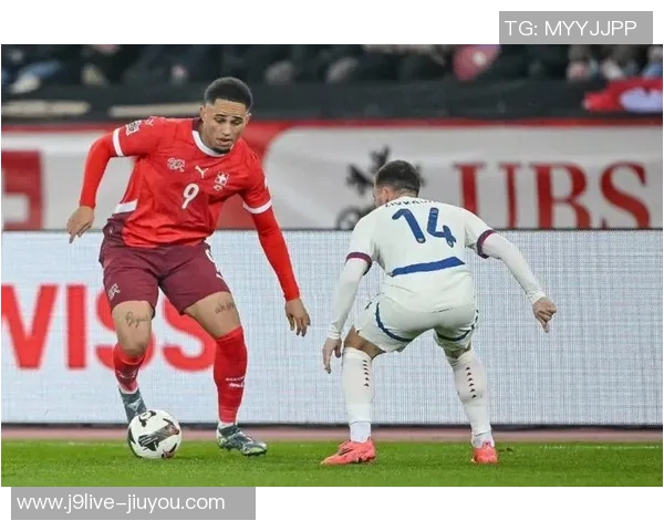 法媒报道巴黎圣日耳曼冬窗不引援决策尽管面临伤病困扰