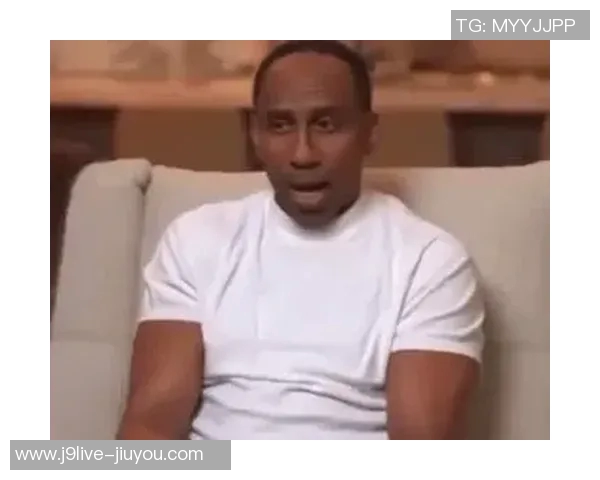 A史密斯谈詹姆斯心态只求关注不再理会其他消息 A史密斯谈詹姆斯心态只求关注不再理会其他消息